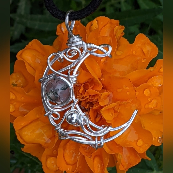 Hand Crafted By Jaime - Picture 15 of 16